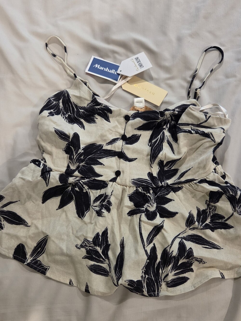 NWT | Monteau Beige/black Floral Tank Top
